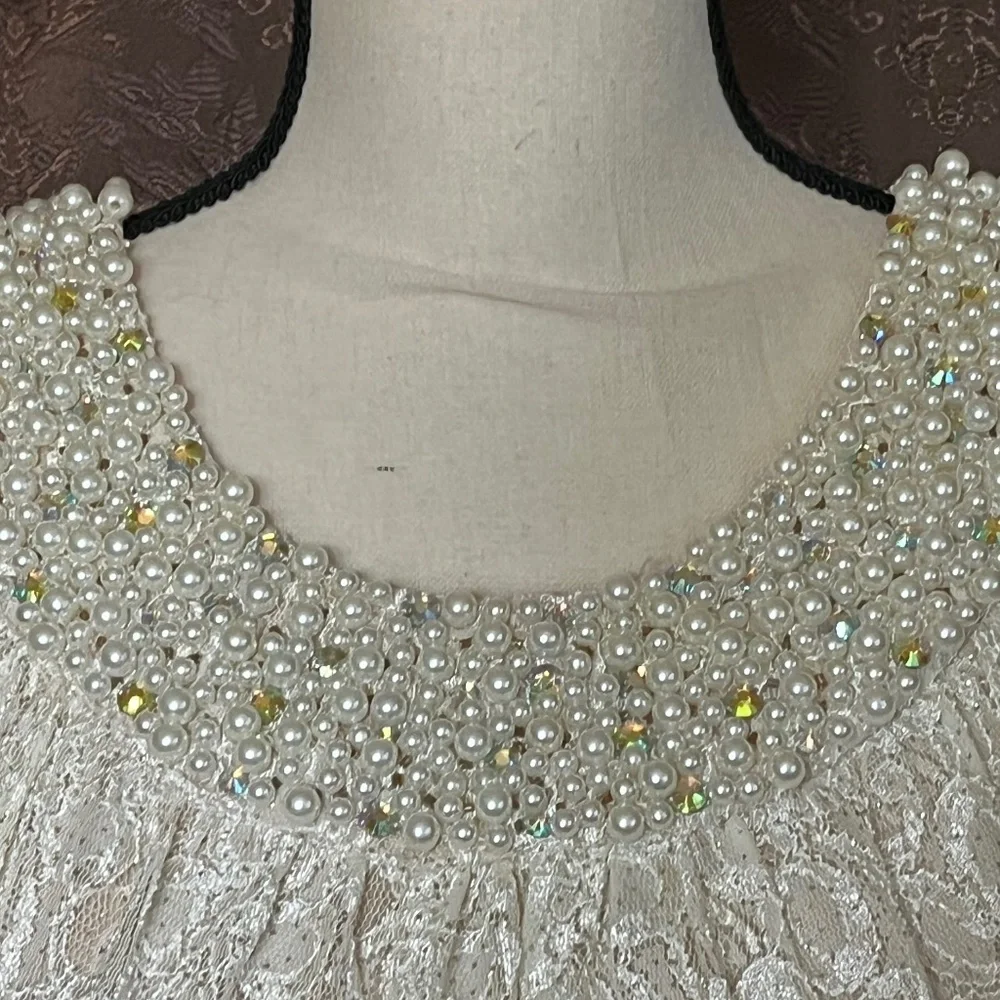 Cachet Dress For Homecoming, Bride, Prom, Lace & Pearl Beading Worn Once Size 16 - Picture 5 of 16